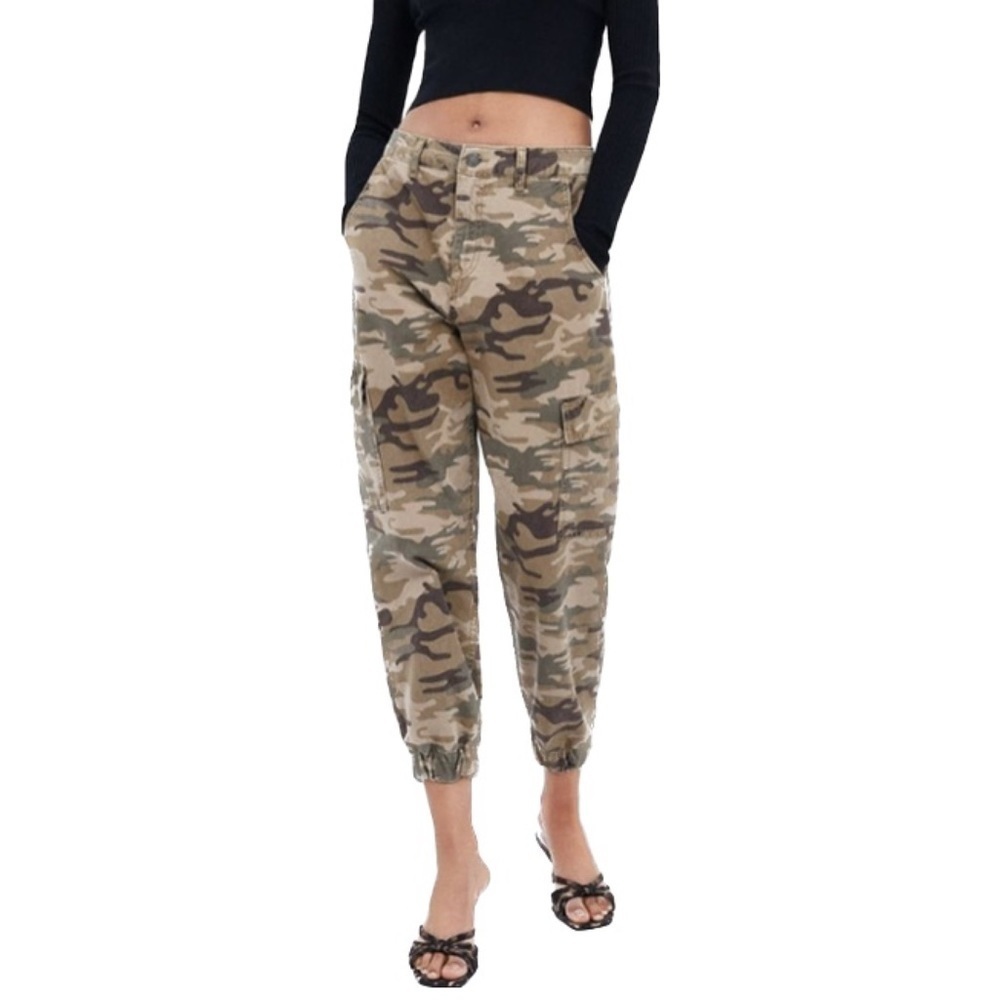 Zara Baggy Camo Pants